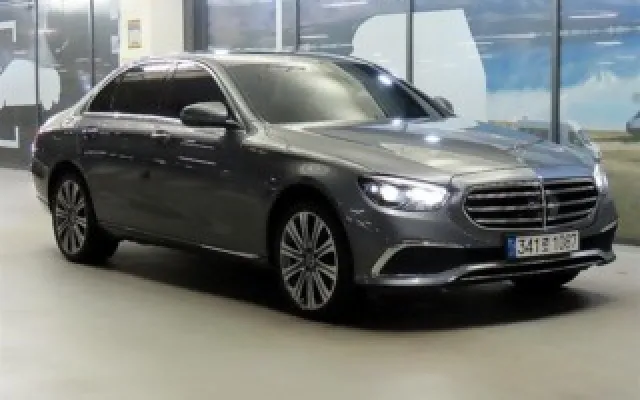 수원개인중고차직거래사이트 E-클래스 W213 E350 4MATIC 아방가르드 매물 사진 16 - 2022/11 99,368km
