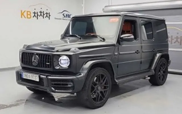 수원개인중고차직거래사이트 G클래스 W463b AMG G63 매물 사진 14 - 2022/10 31,827km